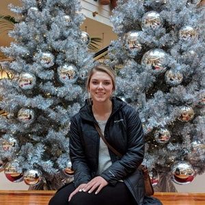 Meet your Posher, Taryn